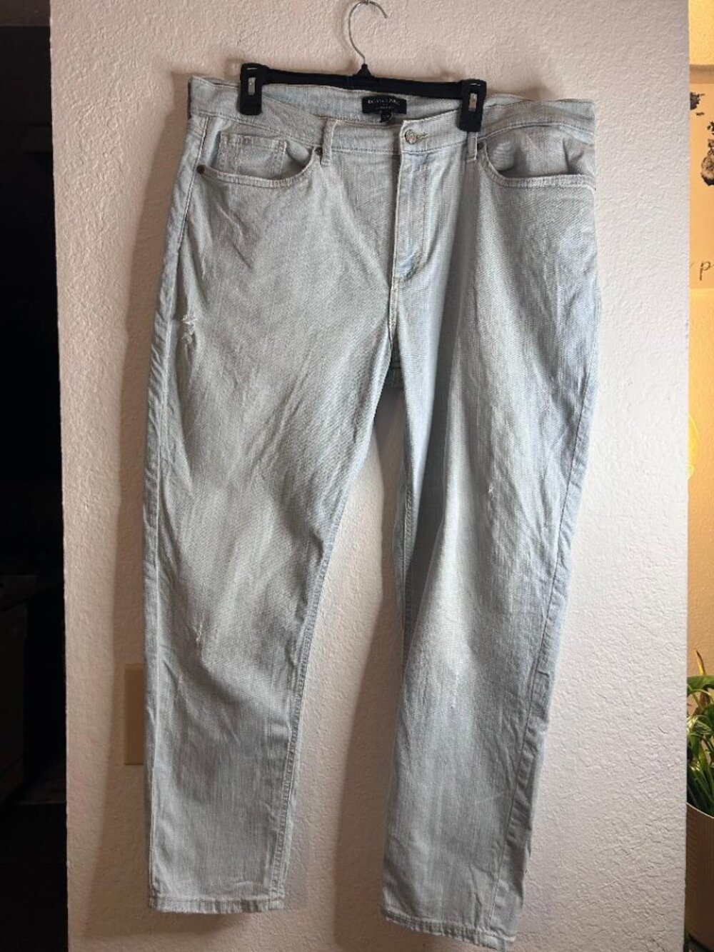 Banana Republic Light Wash Girlfriend Jean Size 33/16